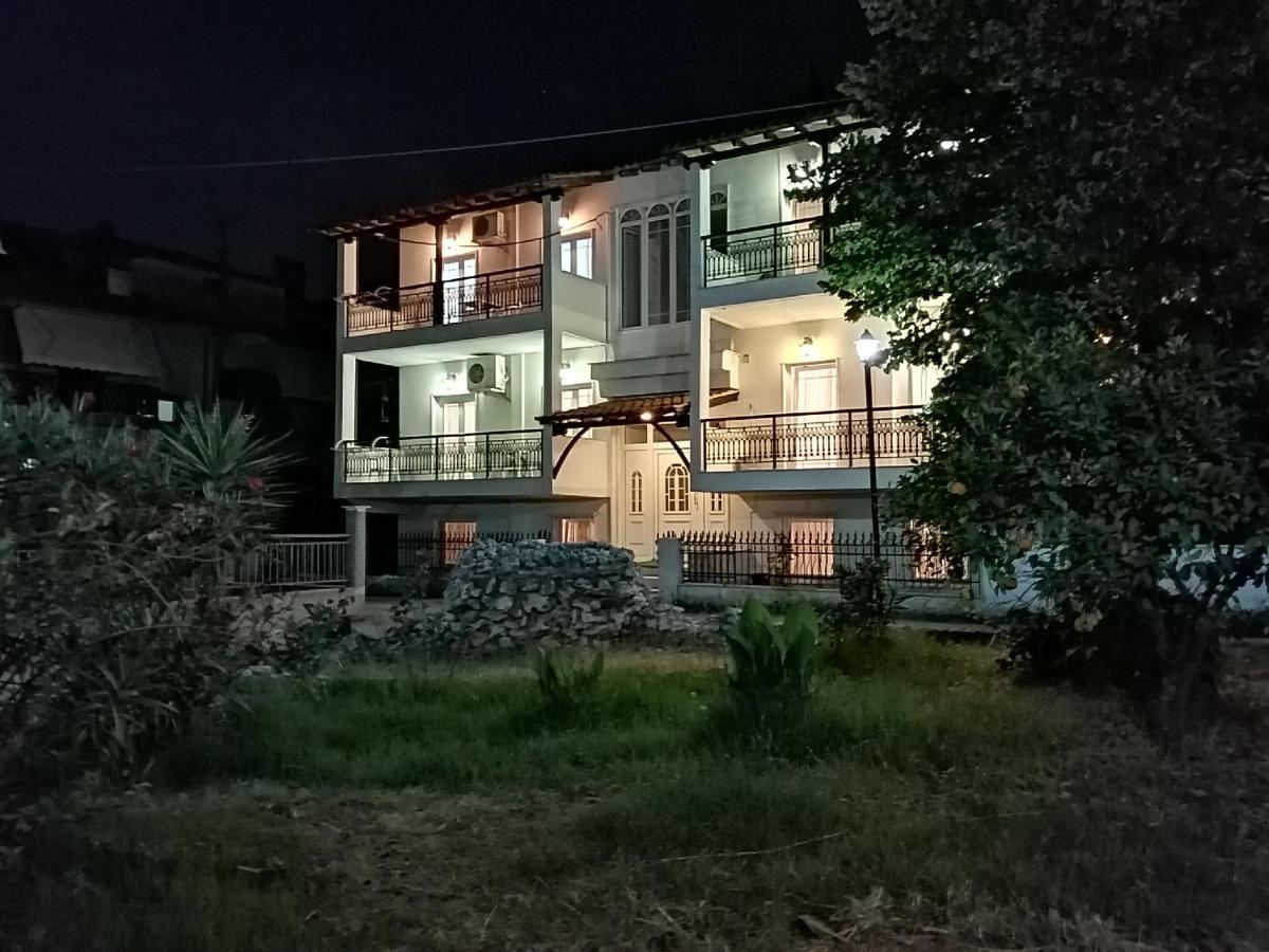 Villa Alexandra Ierissos Bagian luar foto